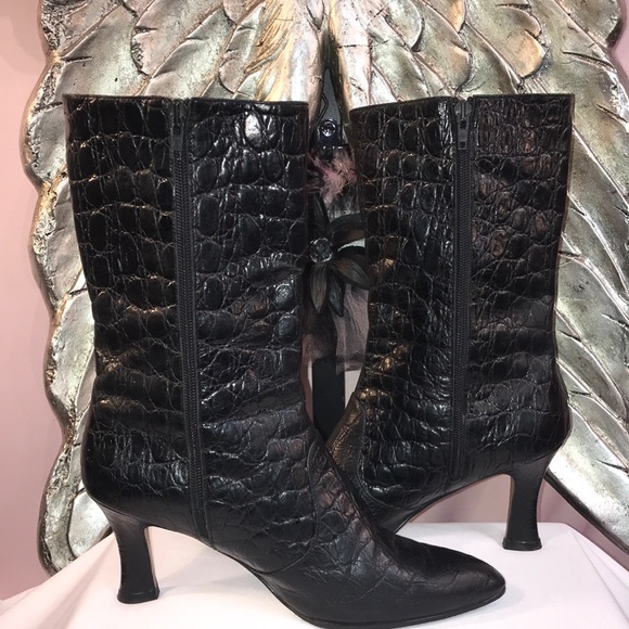 Vero Cuoio Shoes - Serena leather boots Size 10B 💞